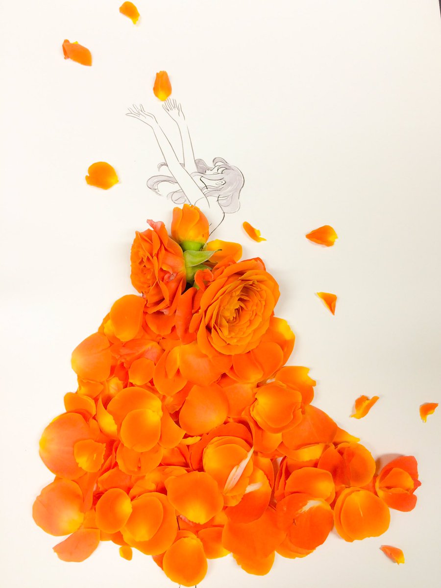 葉菜桜花子 ウェディングドレスできました オレンジ色のバラ 花言葉は 無邪気 魅惑 T Co V3iegbckpj Twitter