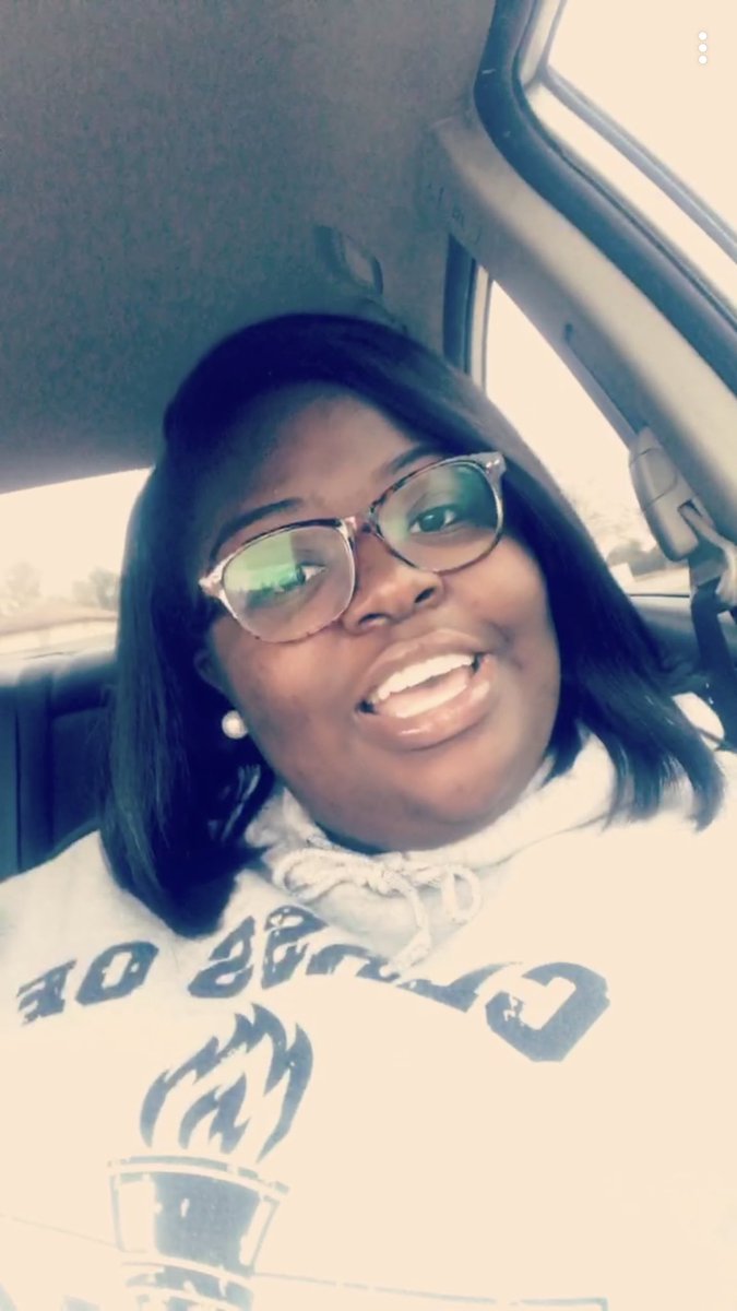 jymekia's tweet photo. My teeth so beautiful 🤤😍#VideoPic https://t.co/kIxYg95oSv