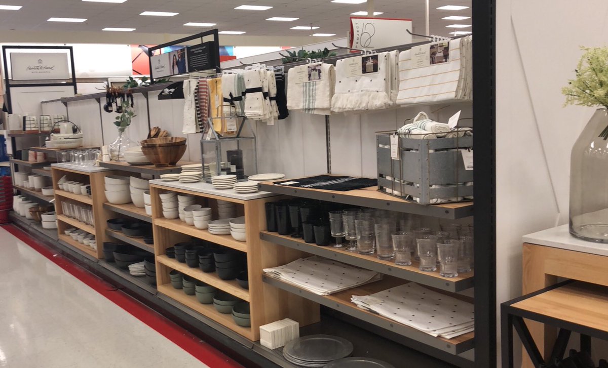 oliviafrmtarget's tweet photo. Fresh New Look with Harth and Hand @ #T2426 🙌🏼🌿🌞 https://t.co/cDBL1lDLaZ