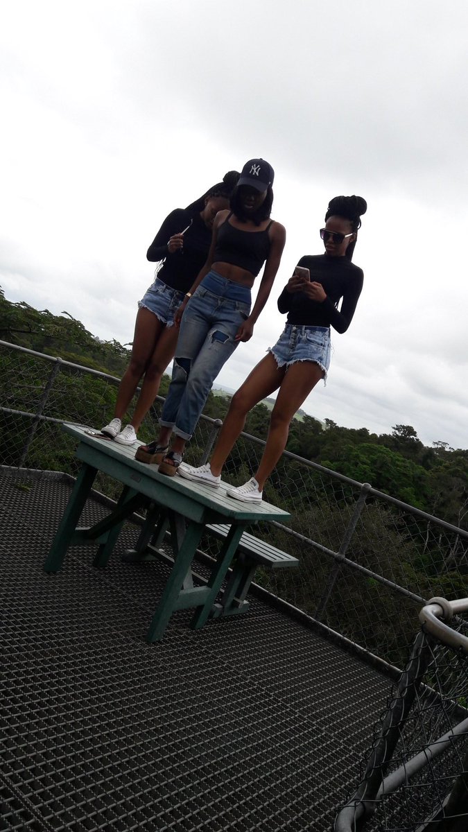 BongiTwiin's tweet photo. #fb to the 26th with the fam β€π #Dlinza #Fam #KZN https://t.co/bpzrH6D3Vo