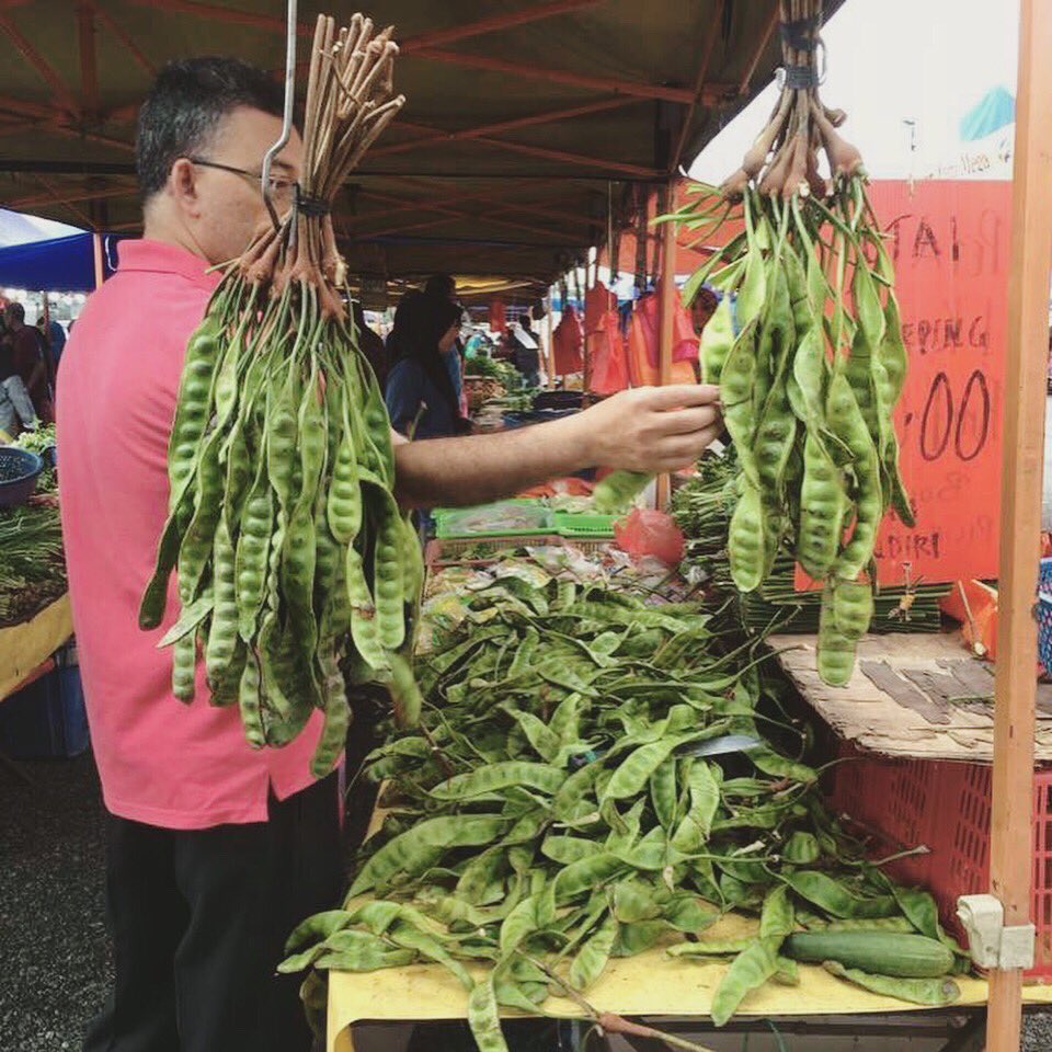 maepsserdang's tweet photo. Esok Pasar Tani Tapak Maha@maeps Buka seperti biasa !! Jommmm datang ke sini shopping barang dapur dan breakfast, menu semua sedap sedapppp 😋

 #MOA #MARDI #MARDICorp #Maepsserdang #Maepsagrotourism #Eventvenue #planyourevent #ourfoodourfuture #Thelargestagrotourismpark https://t.co/vdZYYYJIaH