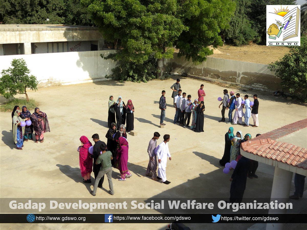 gdswo2's tweet photo. 2nd day of Career Counseling Session organized by Gadap Development Social Welfare Organization with 30 students, 15 boys, 15 girls at Community Centre of Murad Jaffer Goth, Old Thana, District Malir, Karachi.

Facilitator Mr. Zahid Hussain
#GDSWO #YouthDevelopmentProgram https://t.co/geVMU7IA6K