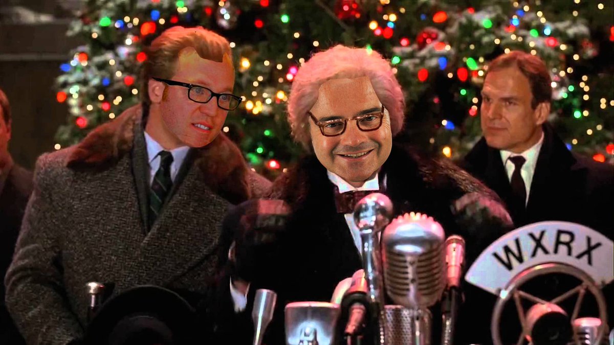 PBizzel's tweet photo. #365ofBakerVillainy Cont's #Day139: #MaxBaker & his adopted son, #ChipRobinson attended the Kwanza Tree Lighting & Street Fair, only to collude w/the Penguin's goons to run-off all the peaceful Seattle Occidental citizens who're filled with no more holiday cheer π’ https://t.co/Ay06P9B3iS