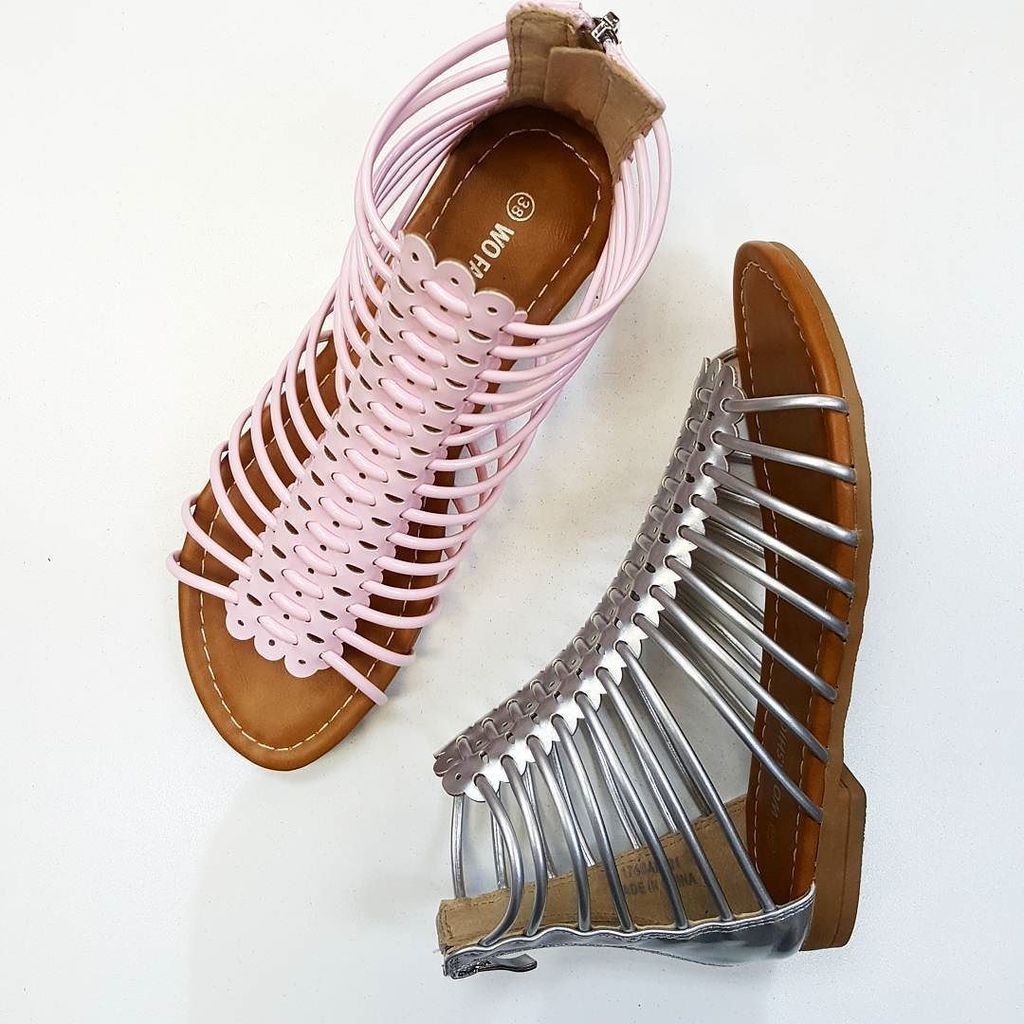 ChiChoBello_'s tweet photo. New arrivals 💗 It just keeps getting better!
-
-
-
-
-
-
#pastel #slipon #summer 
#chichobello #shoeoftheday #stylish #stylepost #fashionable #trendy #footwear #styleoftheday #fblogger #style #styling #fromwhereistand #onlineshopping #haul #outfitoft… https://t.co/ljzMYeEhfF https://t.co/rq0fSth9xU
