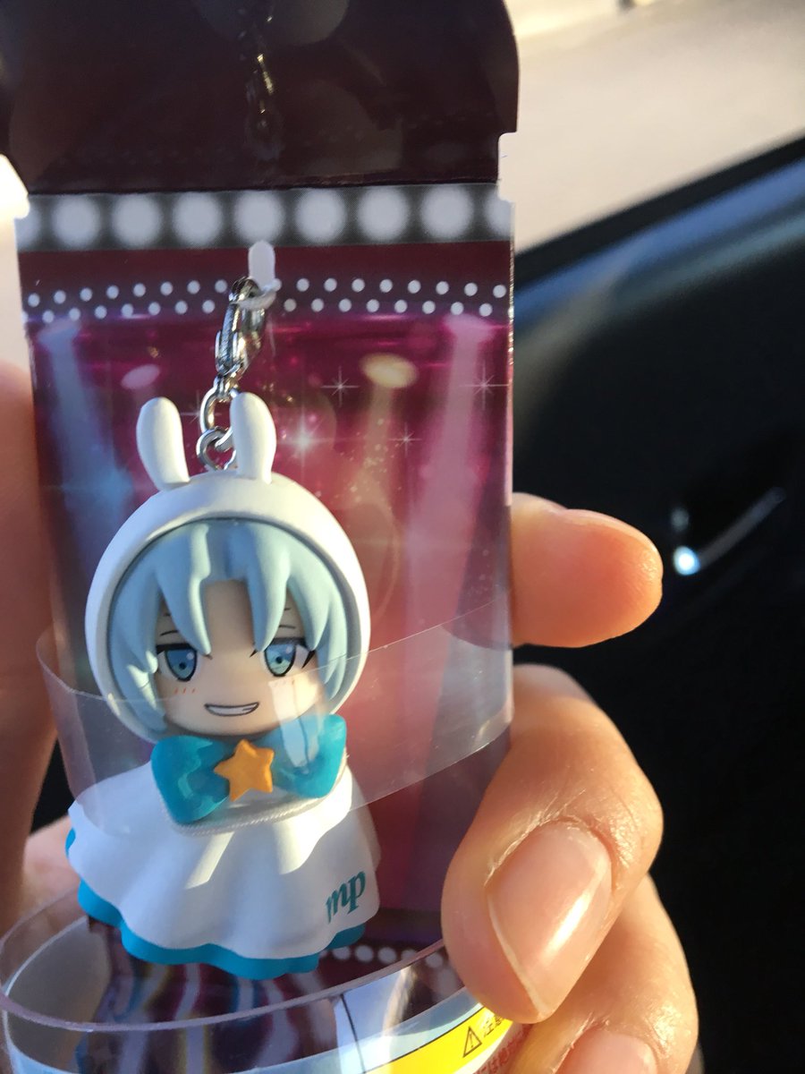 ট ইট র もこ アイナナてるこっと不良品が多いらしいけどまさか自分のとこにくるとは いおりんの髪型した環くん笑笑 取り出した瞬間に違和感を感じたわ笑