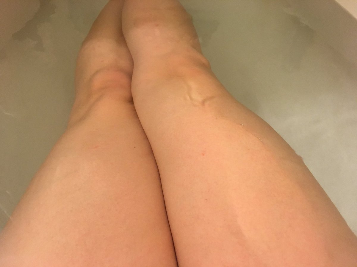NovaNevelle's tweet photo. Looking to get out of the cold on Friday? Visit me @tnt_adult_fun on #stonyplainroad between 10am and 4:30pm! Bookings still available or just walk right in! Letโs get warmed up the right way ๐#Brrrr #cold #temptationswest #fetish #GFE #Nuru #NuruMaster #yeg https://t.co/piSsPjmMWG