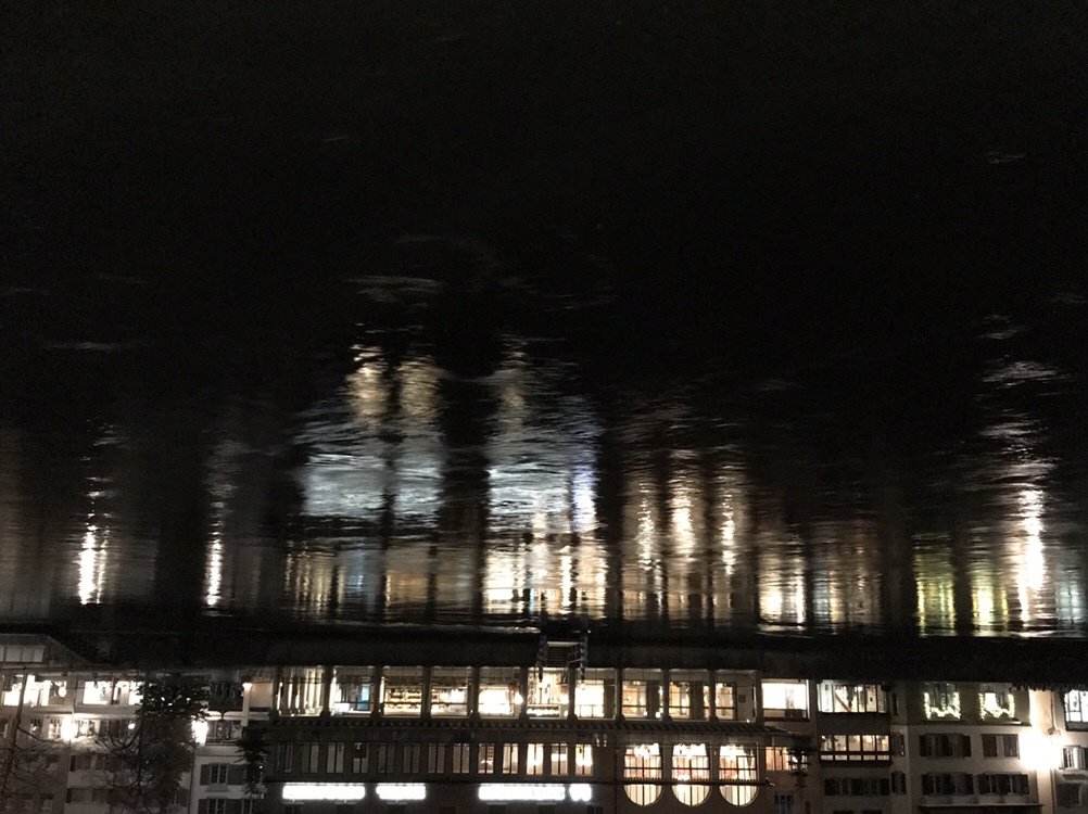 frdbvr's tweet photo. December nights https://t.co/bEqPNgD8JT https://t.co/W5pPvTjw85