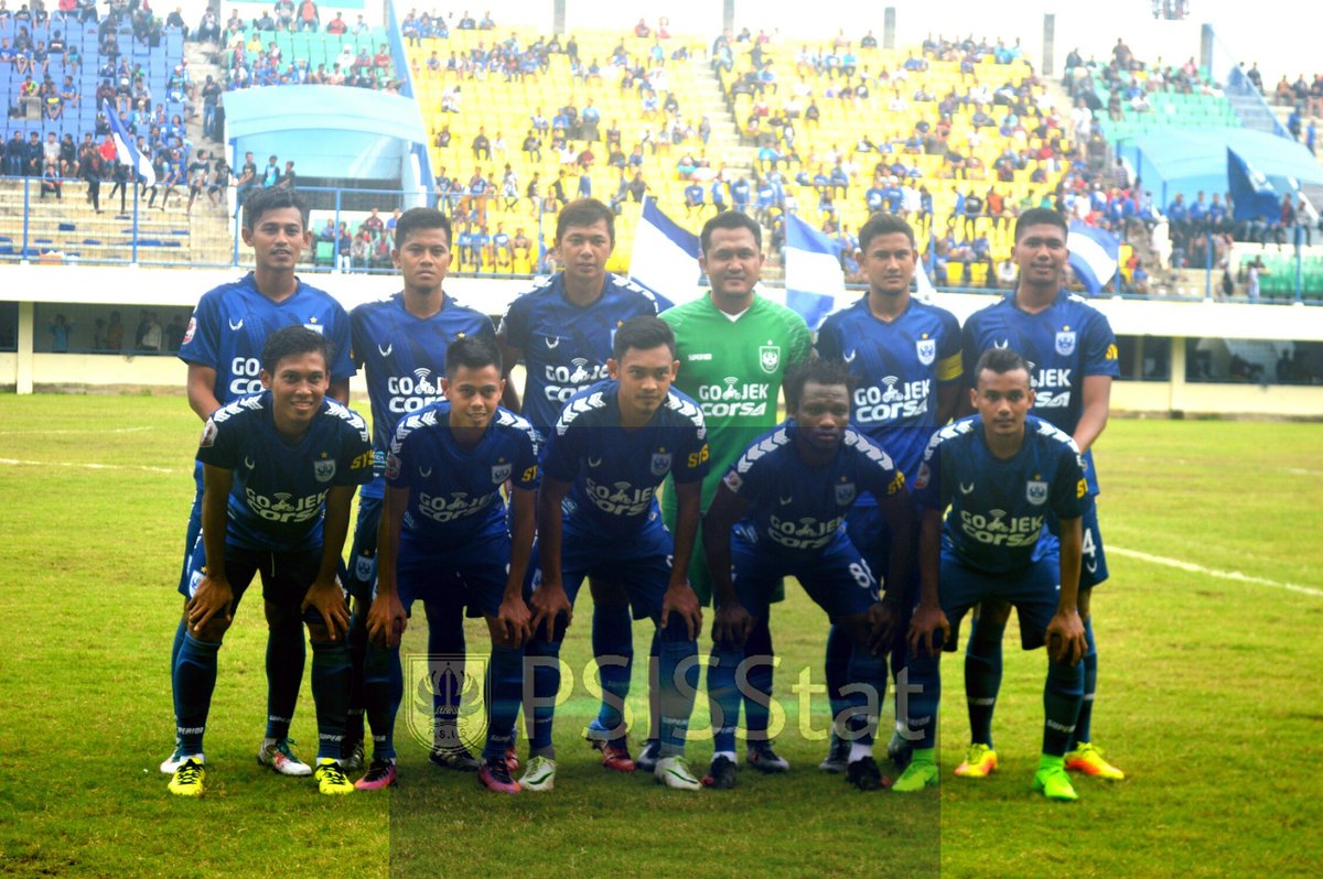 STARTING LINE UP
#1 Uji Coba PSIS 4-0 PPLM Jakarta (<a href="/komarodin10/">komarodin</a> 9', <a href="/hny_22/">Jawaher Ahmed</a> 10', @arifyanggi10 52', <a href="/agipratamaa/">Agi Pratama</a> pen 87') .
<a href="/psisstat/">PSIS Statistics</a>
Formasi coach Subangkit : 4-2-3-1

#psis #psisday #psissemarang #semarang #ujicoba  #mahesajenar #panserbiru #snex #psisstat #psisstatistics