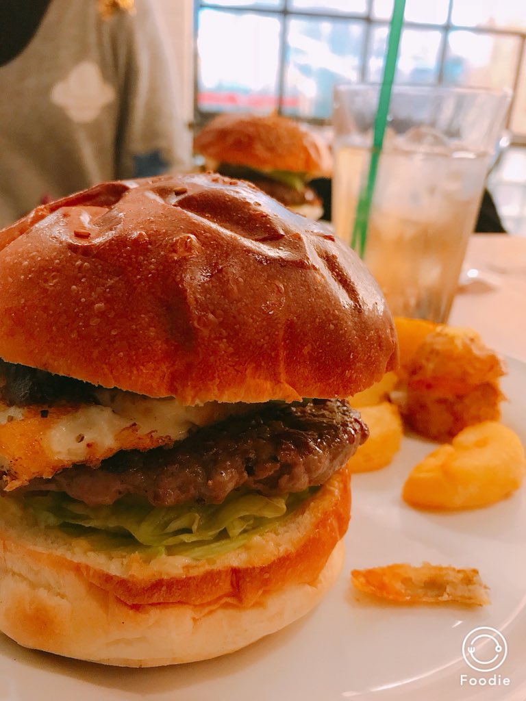 ドラえもん展とても良かったしバーガーは美味しかった🍔✨ 