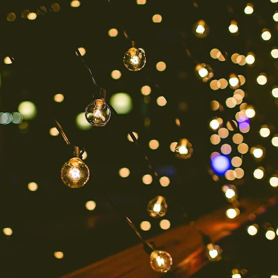 Who has fun plans for NYE weekend celebrations!? (I will almost definitely bein bed by 9! 😂) Do you have any fun traditions? Lemme hear 'em! 📷: @csphotographync ift.tt/2C74xfY