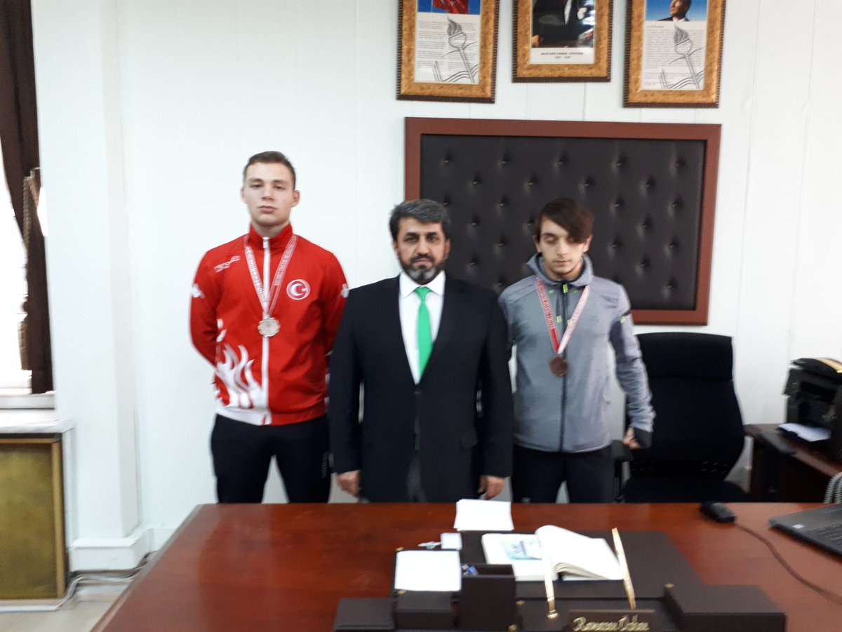 Beyin Cerrahi Akbas Koronavirus Izolasyonundan Goreve Dondugu Gun Yasamini Yitirdi