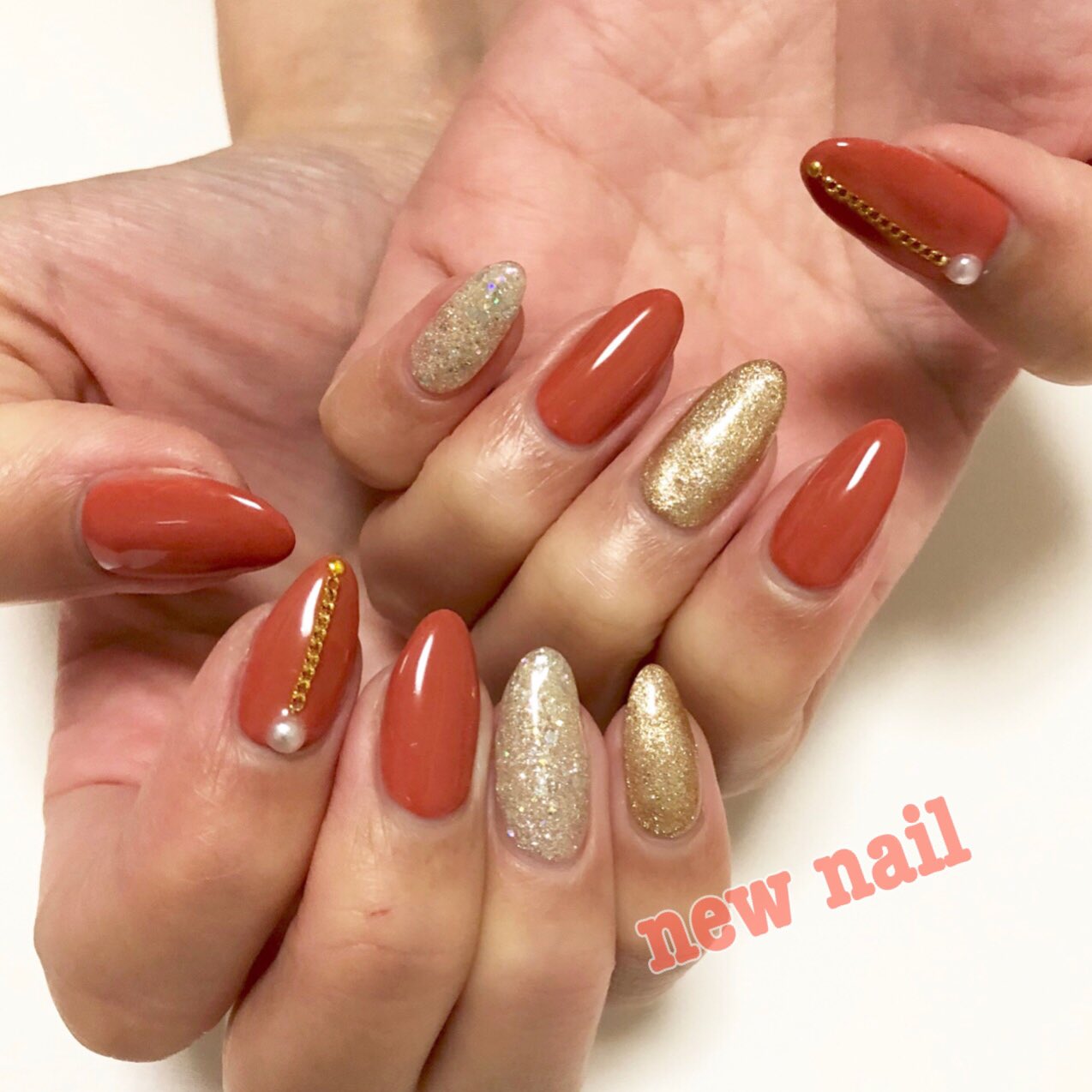 なみんʕ ᴥ ʔ 今年最後のネイル Newnail テラコッタカラー オレンジネイル 18年ラッキーカラーが オレンジ ゴールド ピンク ひそかにシルバー なんだって いい事ありますように T Co Z6goah3vih Twitter