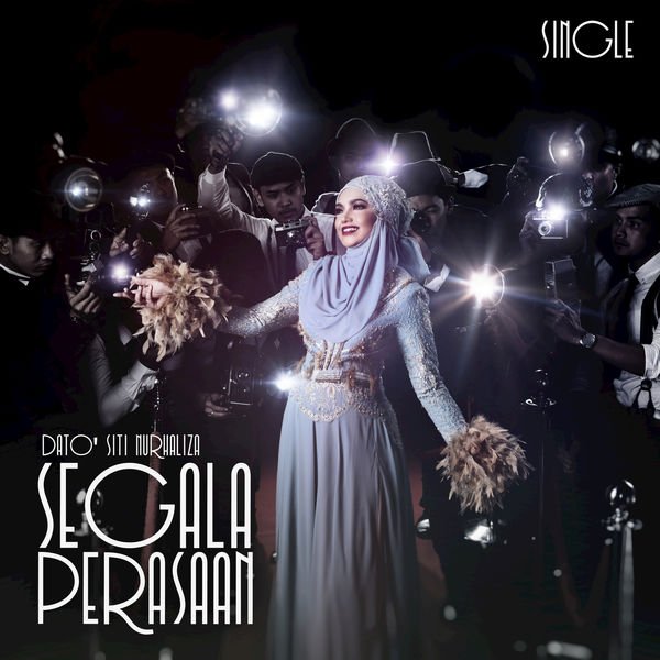 EjenGalaxy20's tweet photo. No. 7 Lagu HOT 2017!
Segala Perasaan
Artis: Dato Seri Siti Nurhaliza
Lagu/Lirik: Ivan Lahardika
Β© 2017 Siti Nurhaliza Production
#DatoSeriSitiNurhaliza #SegalaPerasaan #TopHot2017 #LaguHot2017 #JinTemasik29122017 @CT_Voter https://t.co/FCG9nS7QJ8
