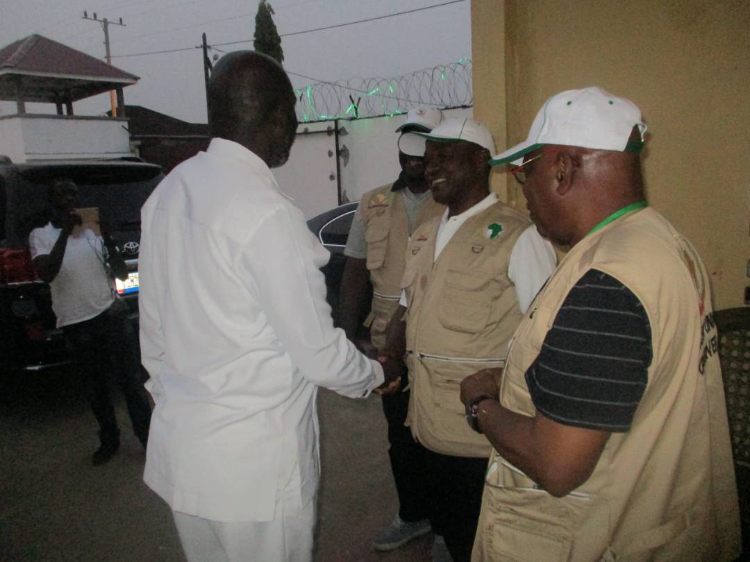 AUC_MoussaFaki's tweet photo. My warmest congratulations to all  Liberians and @GeorgeWeahOff as President- Elect after peaceful polls.  A personal story of sheer grit to become one of the greatest football players of all time at 29, his 1st university degree at 45yrs, now president elect  51yrs. #Liberia https://t.co/sSldkaOs6a