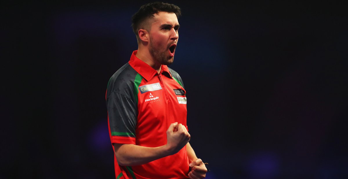 👊 Beat Kenny Neyens 2-0
👊 Beat Jonny Clayton 3-0
👊 Beat Peter Wright 4-1
👊 Beat James Richardson 4-1
👊 Beat Darren Webster 5-0

👏 Qualifier Jamie Lewis is into the Worlds semi-finals - what a story!