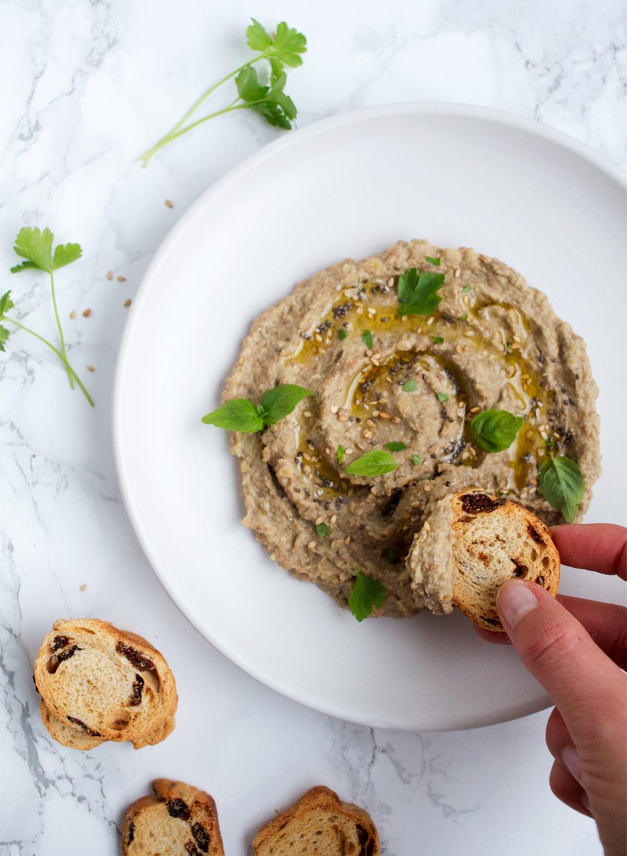 ShootheCook's tweet image. !Hummus de Lentejas! Una receta para el evento #LentejasBloggers que quiere promover el consumo de esta fantástica legumbre. Link #receta  bit.ly/2Eeak0D