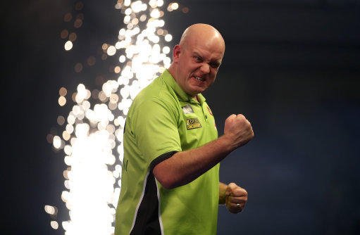 Betfred's tweet image. Today at Ally Pally 🎯

Afternoon Session
Jamie Lewis vs. Darren Webster
Dimitri Van den Bergh vs. Rob Cross

Evening Session
Michael van Gerwen vs. Raymond van Barneveld
Phil Taylor vs. Gary Anderson

#LoveTheDarts