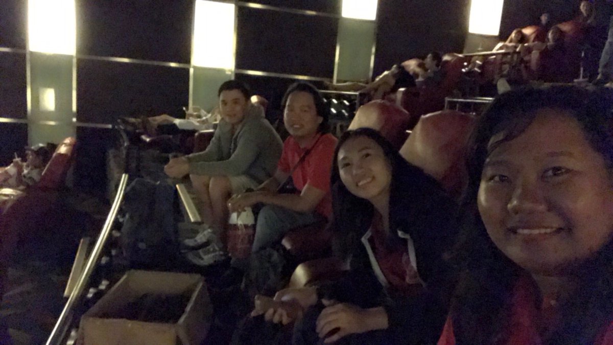 Jennylynians's tweet photo. Soldout #AllOfYouBlockscreening @MercadoJen ( thanks Jen for giving us time ) .
@quantumfilmsph @attyjoji @danvillegas https://t.co/anZn2xDRmI