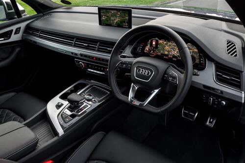 YTimesMotoring's tweet photo. Audi SQ7 on test.

Space for seven, unbelievably quick and on a day like today, great in the snow.

My review:

https://t.co/E8CgZmTnbo

@AudiUK @AudiUKPress #Audi https://t.co/PkBSHWiggu