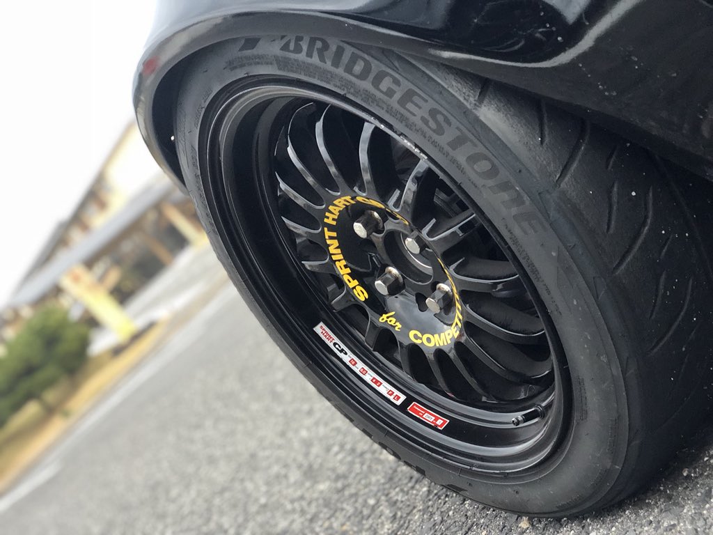 R8M5Y3's tweet photo. シビックさん音めっちゃいいし、フロントもなかなか激アツ😆
エジソンもなかなかぶっ飛んでる😂
#シビック #V-TEC #SPRINTHART #化け物 https://t.co/Dvnq5TQvDk