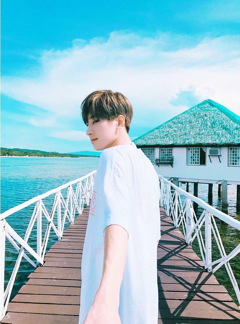 Suu___story's tweet photo. 《別れ》

“ 別れには理由があった_________ ”

https://t.co/rCTBpRmmeo

#SEVENTEENで妄想 
#せぶちで妄想 
#セブチで妄想 
#ウォヌ https://t.co/xPkBano67E