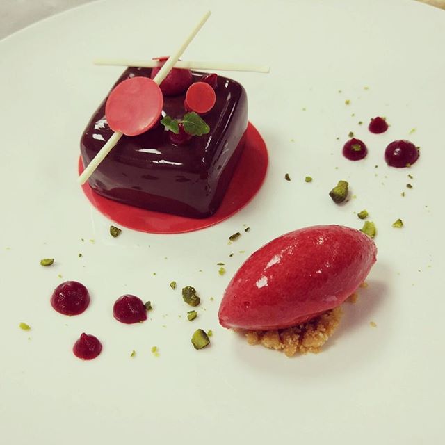 Pretty dessert by <a href="/mart040883/">martin</a> &amp; Chef Ling: #Valrhona #chocolate cherry mousse with pistachio <a href="/compassgroupuk/">Compass Group UK & I</a> @RA_Food 🍫
