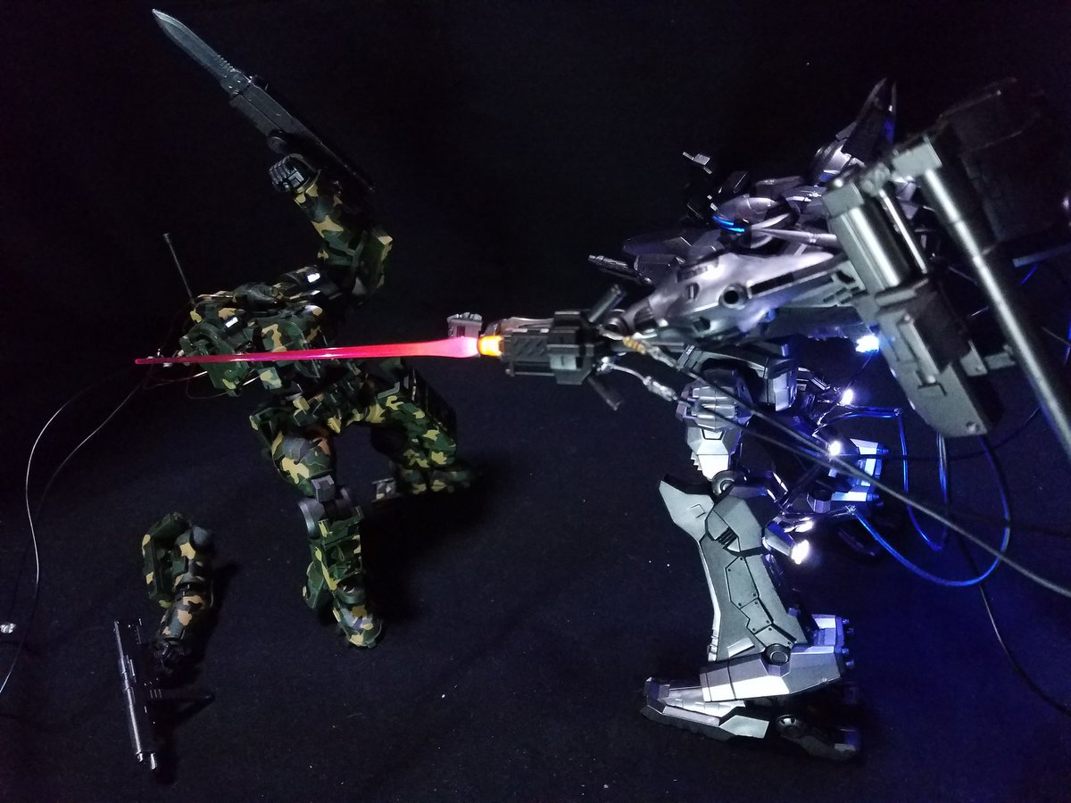 レメント A Twitter Acvsmt ティエレンがmtっぽく見えたから撮影w戦ってるポーズって難しいねwナインボールの股も限界だしw斬りかかるけど 銃で受けられる 腕が壊されるけど タックルで反撃 という感じwティエレン肉弾戦が似合う あと少しやられてる感じもw