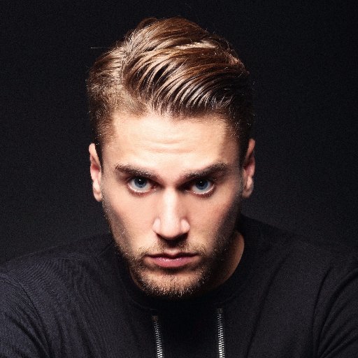 Ekin Koç RT
Anıl Tetik FAV
Abket süresi 24 saat.
Takip etmeyenlerin oyu GEÇERSİZDİR🚫
Anket istekleri için DM📥
#ekinkoç #hayatsırları #anıltetik #egsum #Kızlarımİçin