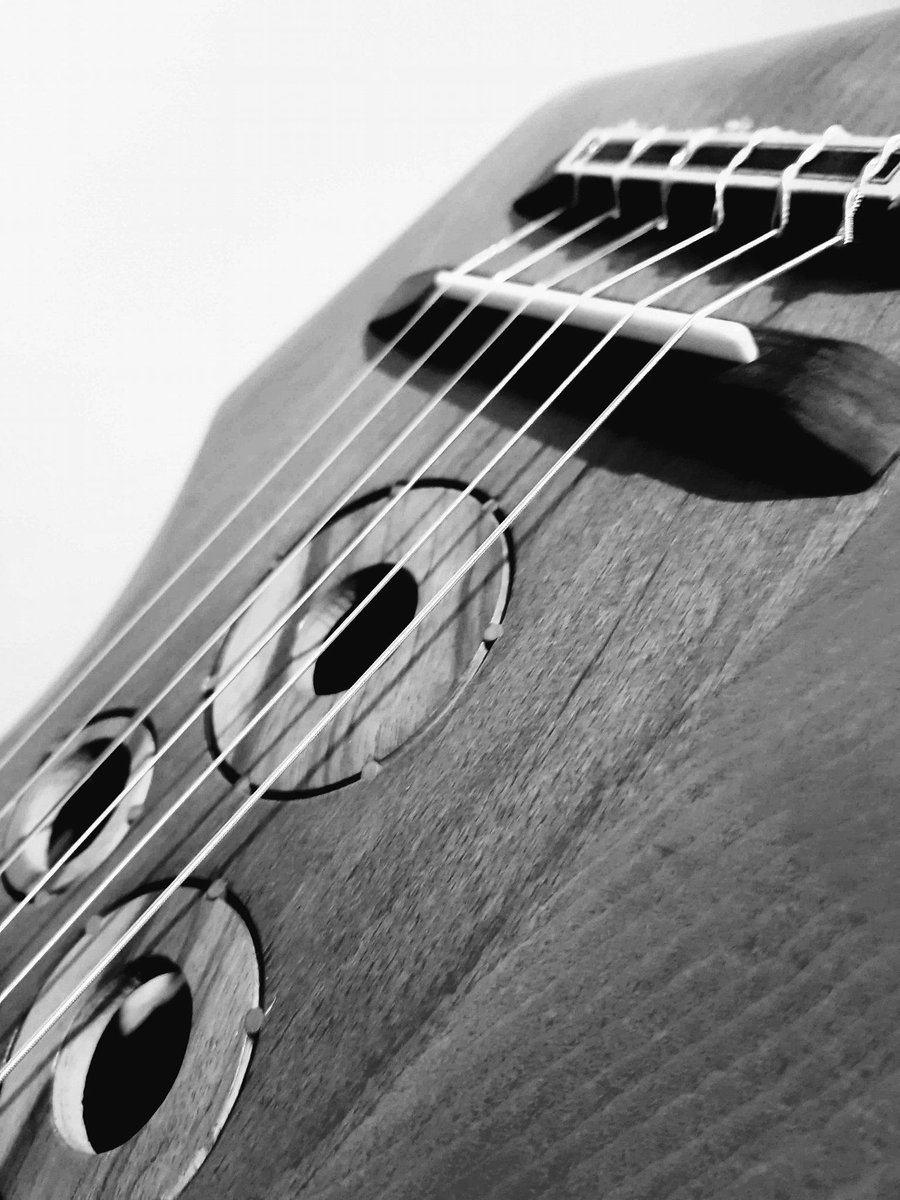 lenti_anto's tweet photo. #Guitare.#lutherie https://t.co/FP0MOXJ35B