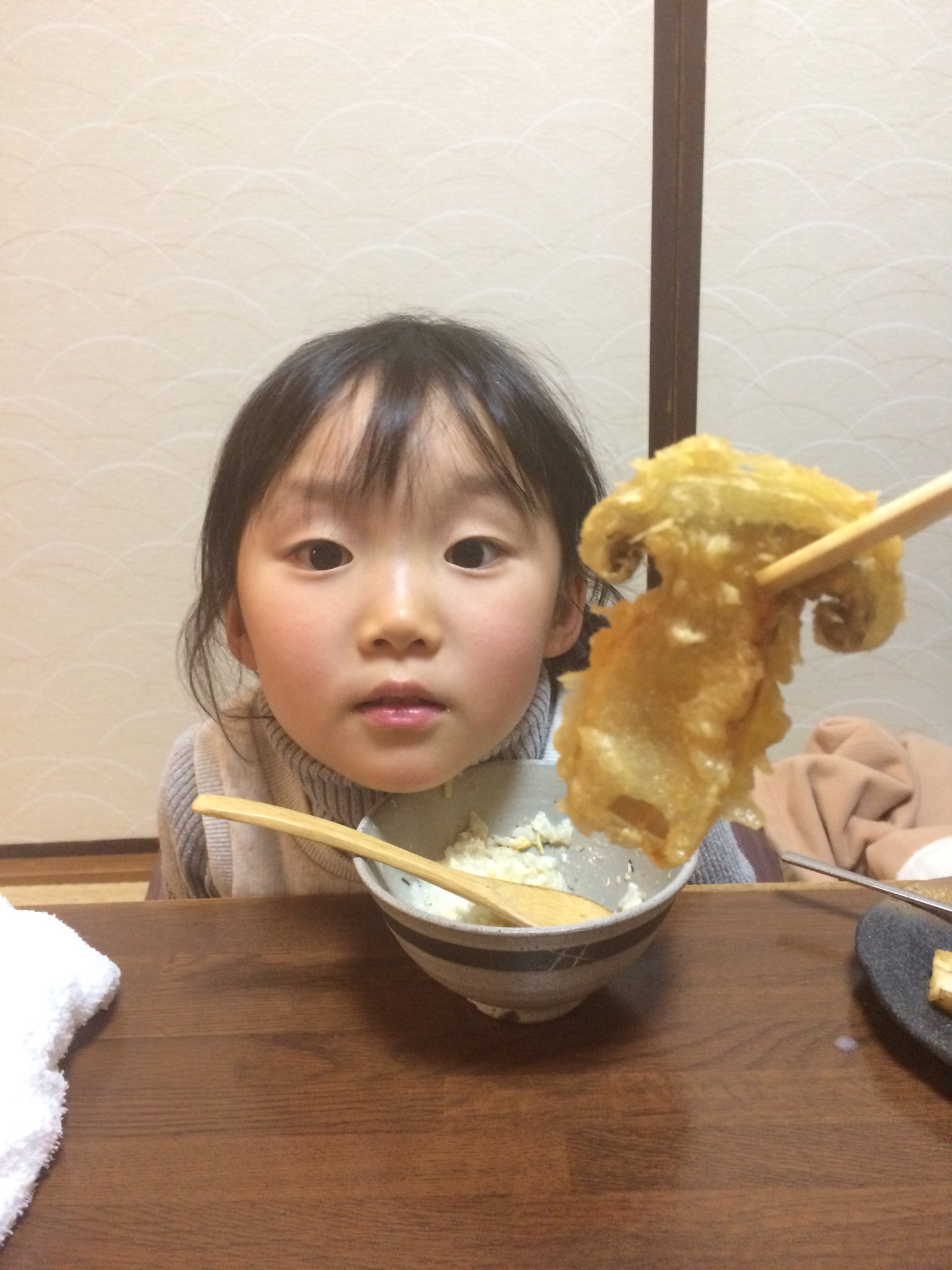 ももちゃん 心と体のカンフル剤 人生好転ファスティング伴走人 義理母と晩御飯 尼崎の天ぷら屋さん 15品で3 000円 安すぎー フカヒレやタイの白子が天ぷらで出てくる 小料理屋みたいなレトロなところ んまいー 阪神尼崎 天露 T Co