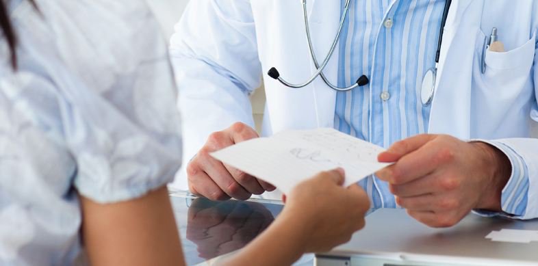 El Gobierno autorizó un nuevo incremento en la medicina prepaga a partir del 1º de febrero goo.gl/KGx8Ed
