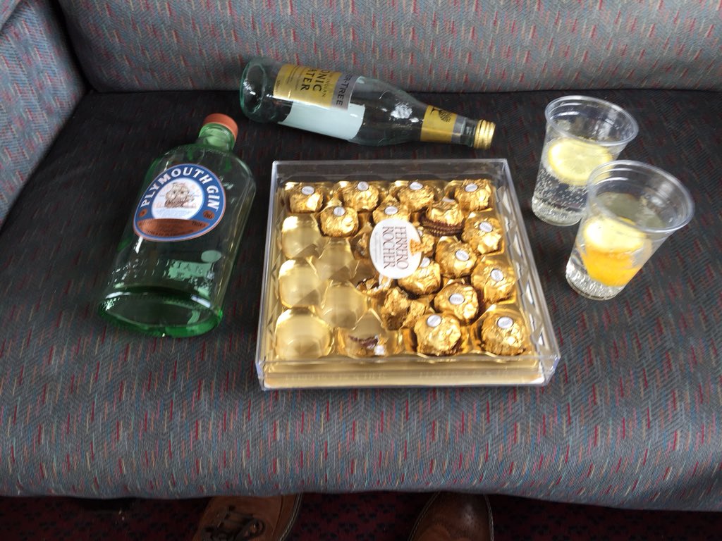 MrTimDunn's tweet photo. #TrainBreakfast https://t.co/QcypBko3qw