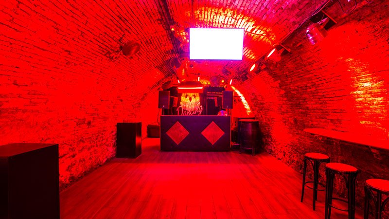 Música oscura y brillante, equilibrando #disco y #techno Entrevistamos al productor francés Phred, alma de <a href="/LaDameNoirRds/">La dame Noir</a> goo.gl/HmEfYd <a href="/alejandro_psych/">Alejandro Serrano</a>  <a href="/Relatifyann/">Relatif Yann</a>