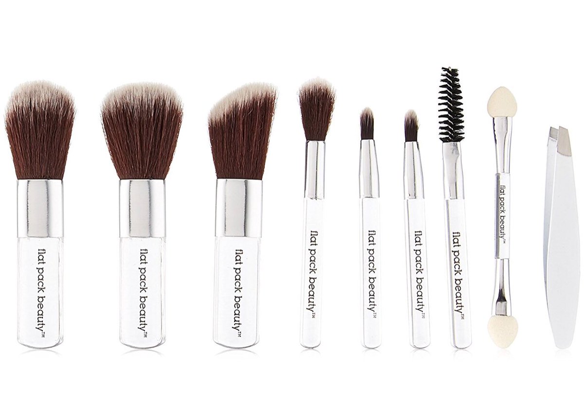 TravelGal_ATL's tweet photo. Micro Beauty Essentials travel micro 10pcs brush set is now available on Amazon! 
https://t.co/9rnFCst9a2 #microbeautymovement #TravelThursday  #mini #micro https://t.co/Ty3AWbhxtR