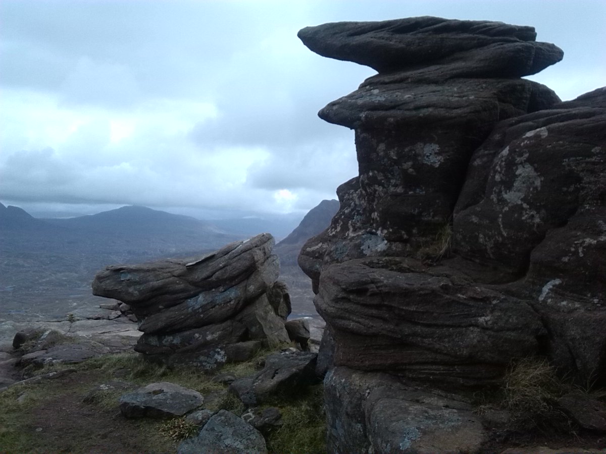 DavidRoger1951's tweet photo. Fave places visited this year - Stac Pollaidh #coigach #asainte 🏴 https://t.co/4bESHYpnmT