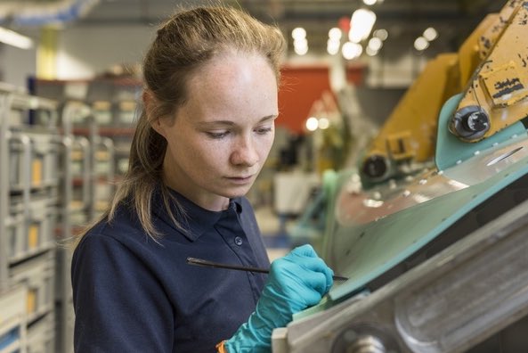 BAESystemsAir's tweet image. We’re recruiting for #apprentices to join us next September. Listen to what some people who’ve joined us say: youtu.be/m8LfIViJ3jU and apply today: baesystems.com/en/careers/car…
