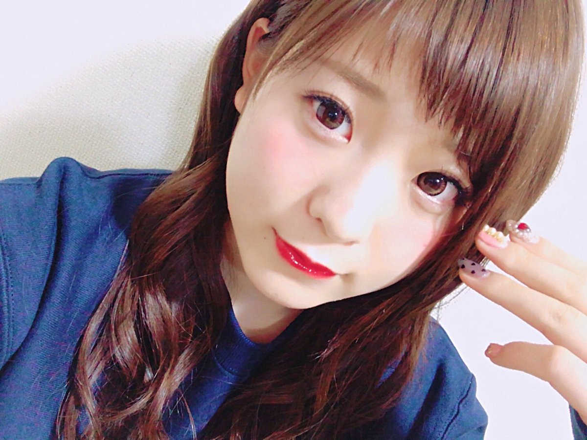 こなん そうなんです この髪型がしたかったんです アシメ復活です みんな見慣れてね