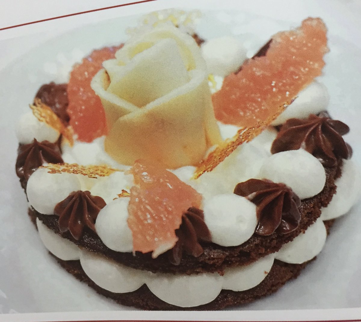 celichef's tweet photo. Tarta de Primavera, receta presentada por Guillermo Crespo Diego en #Celichef. La receta completa la encontrareis en el Recetario de Celichef. ¡Es posible comer rico, bonito y #singluten! https://t.co/v8i1QbWdi0
