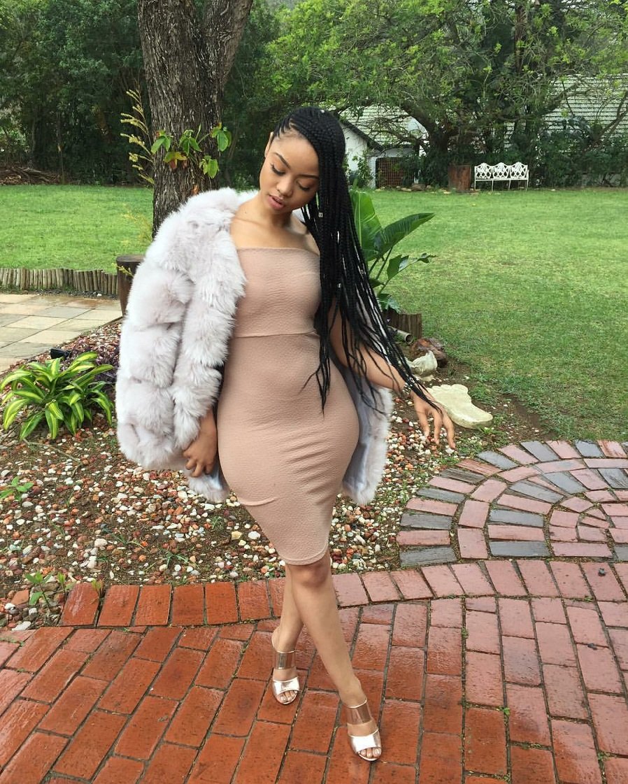 MzansiHotChicks's tweet photo. #HappyNewYear https://t.co/Wf3OnWSdoZ