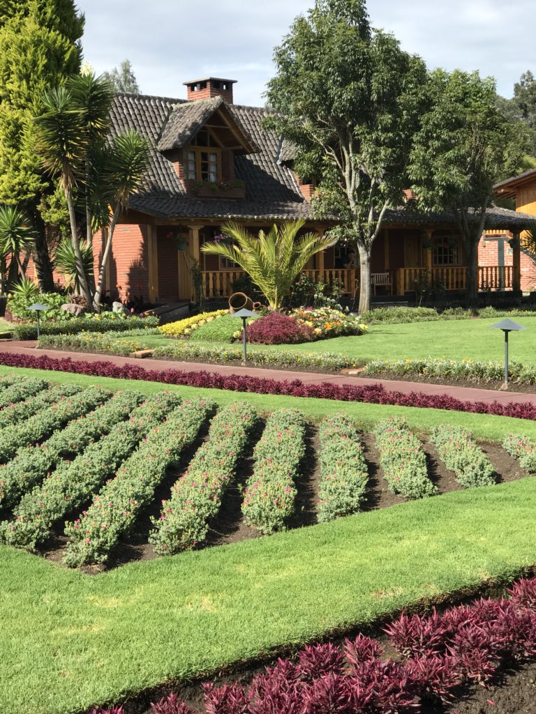 MidlandShuttle's tweet image. Ecuador