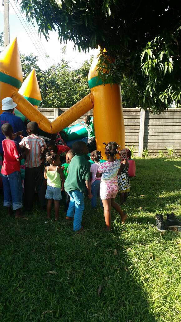 OutreachPanel's tweet image. 23/12/17 we hosted a Christmas party for the Orphans at Redemption Children Home In Mufakose, Zimbabwe..Outreach Panel Foundation reaching out to help and support the communities..