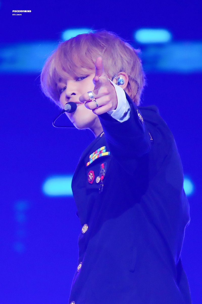 btsxpics's tweet photo. https://t.co/4ivOMHLSGr