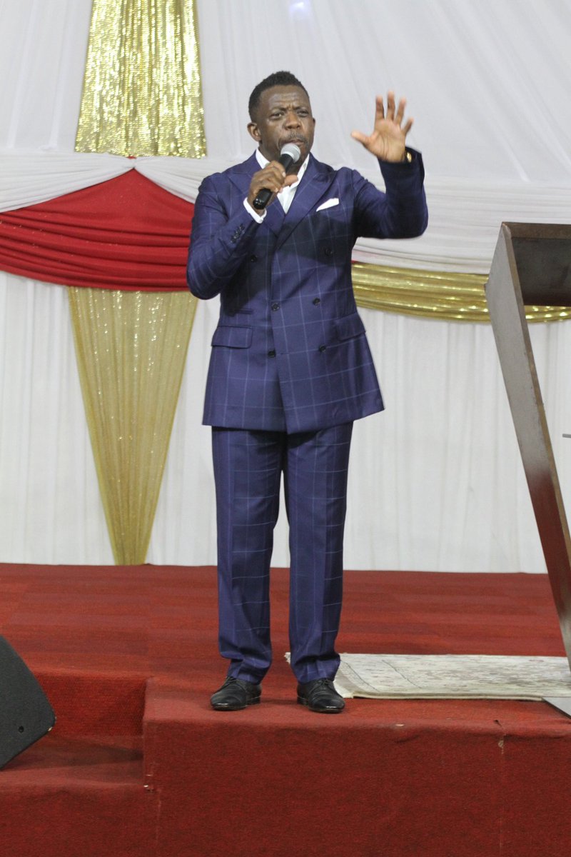 ApostleAMaji's tweet photo. #PropheticPraiseInto2018 @benjamindube #FLMint https://t.co/ag8m3Lq3tO