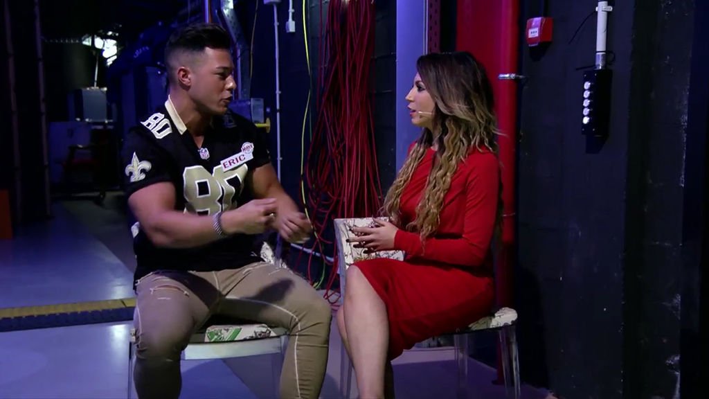 En el próximo programa... Melani no termina de fiarse de Éric. El martes a las 14.00h. en <a href="/Telecicno/">Telecinco</a> bit.ly/2C92CYd