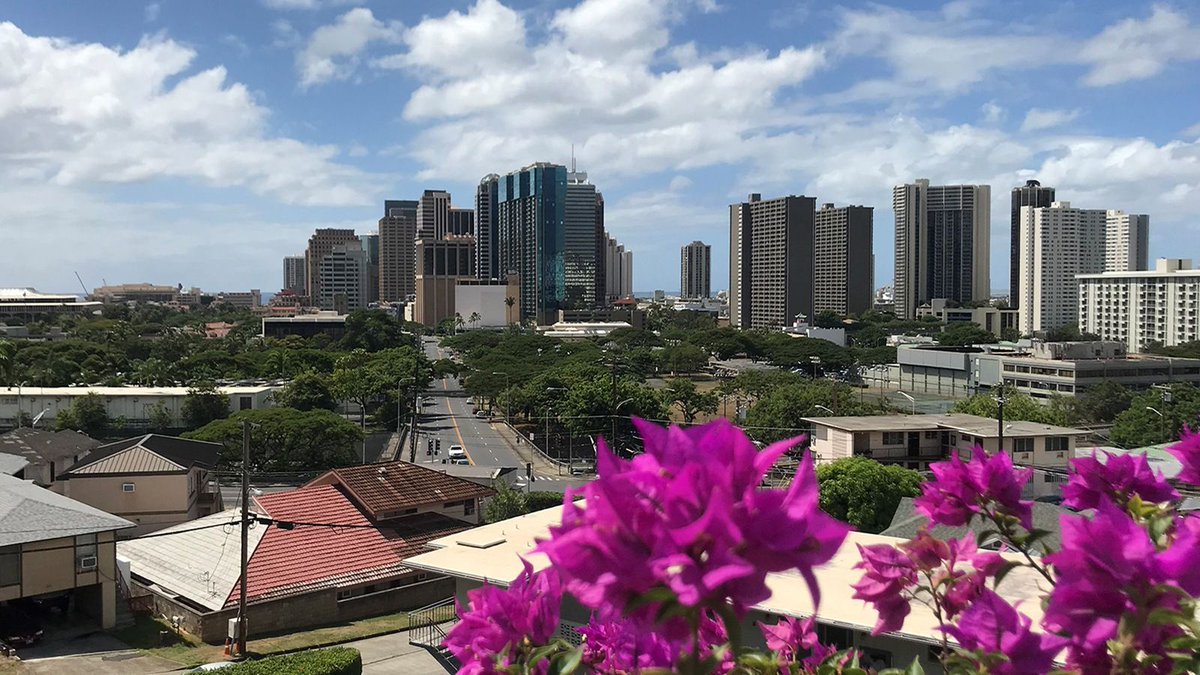 WestpacIntl's tweet photo. Step one: Read these top 7 reasons to move to Honolulu
Step two: Move to Honolulu https://t.co/Oa2lsxMp4A https://t.co/KLgvglrYmx