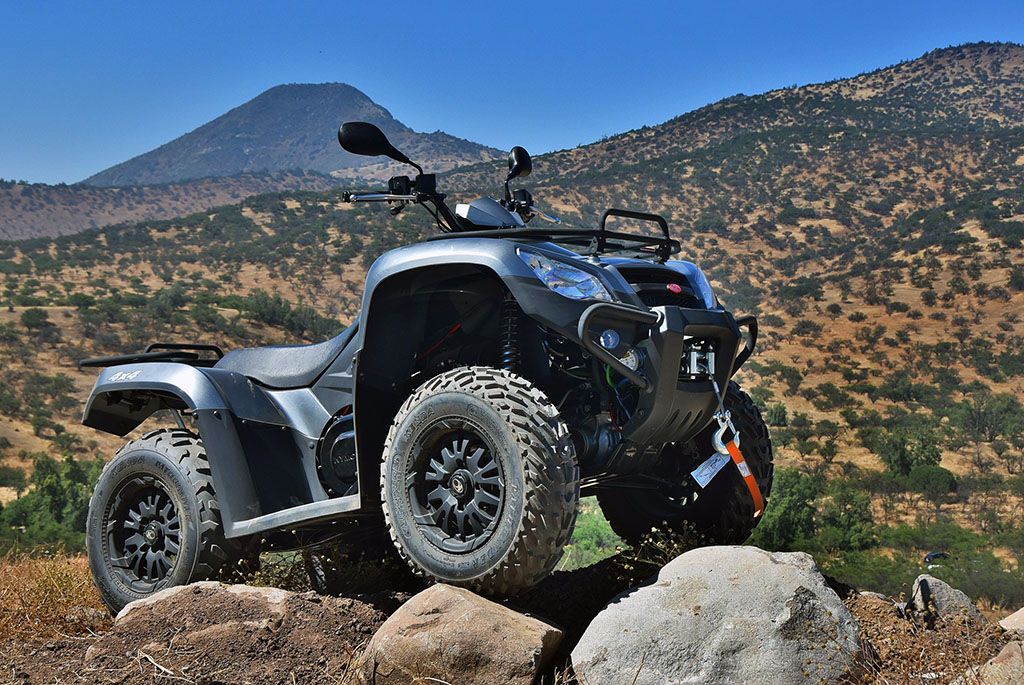 Team off-road: La nueva armada ATV y UTV de Kymco en Chile bit.ly/2DvW5Dg