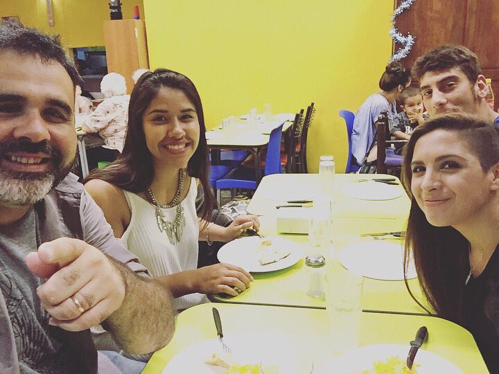 DIEZPrincipales's tweet photo. Compartiendo juntada, Cierre de Año 🥂 y armando el proyecto 2018!!.. 💪🏻 #felicidades #FelizAñoNuevo 😘😘😘 https://t.co/mf9tYqGXEv