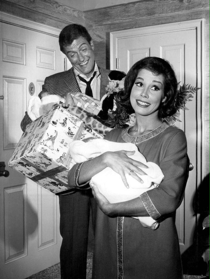 namegamezuk's tweet photo. Mary Tyler Moore happy birthday #doubleM #2firstnames https://t.co/FmgSSItU7w