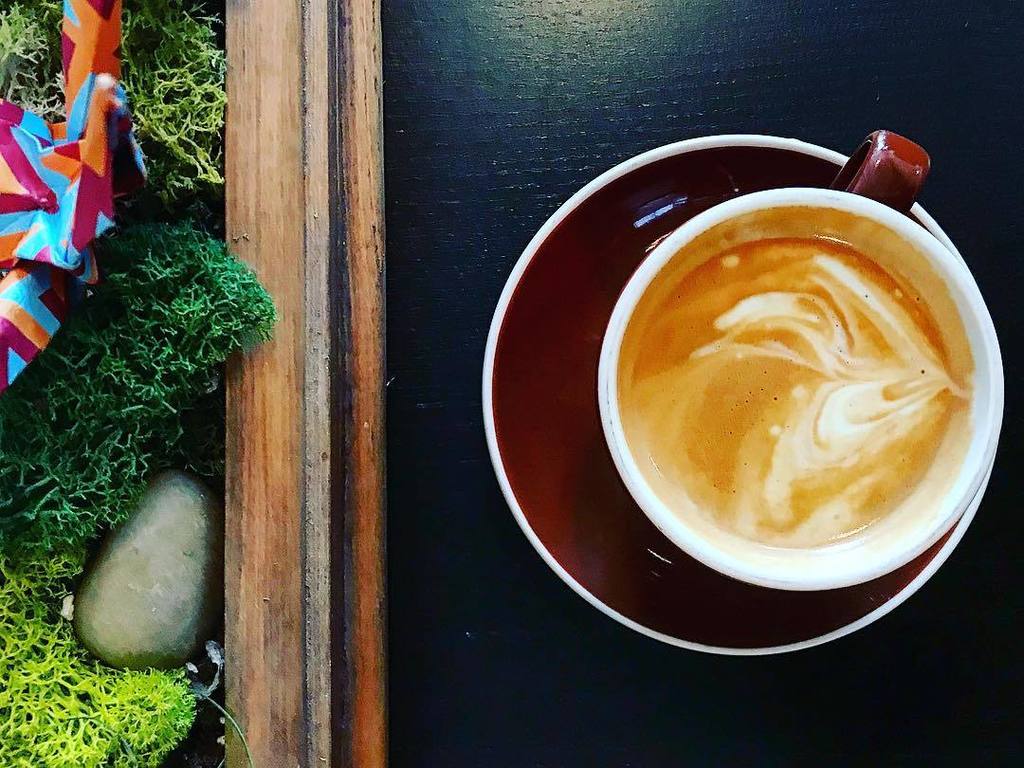 raleighwhatsup's tweet photo. | COFFEE | Cappuccino’s are always in order at @tiptopthomas when visiting #ThomasWV esp when the temps are single digits!! #tiptopcoffee #drinklocalcoffee #westvirginia #wvcoffee #cappuccino #latteart https://t.co/3CrTGESGHZ https://t.co/U6zHu3GlfN