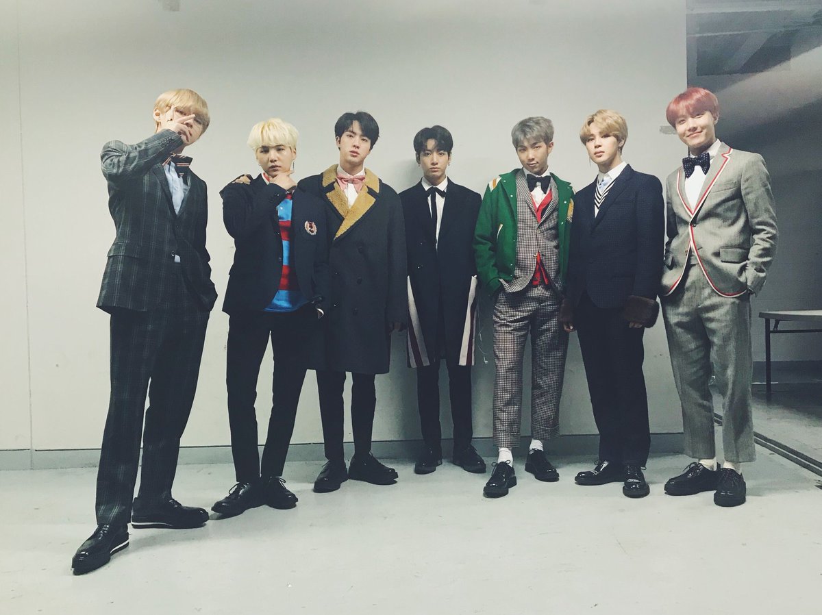 bts______vabo's tweet image. キムテヒョン氏はほんっっとにたくさんのarmyから愛されてるだね

0:00なった瞬間皆｢おめでとう｣｢愛してる｣って。外国armyさんはすごいプレゼントだったけど。日本armyは気持ちが強いな。日本armyこれからも頑張ろうよ！！

盛り上げるよ！っていうarmyRT🌸🌸🌸

#日本army
#盛り上げようの会